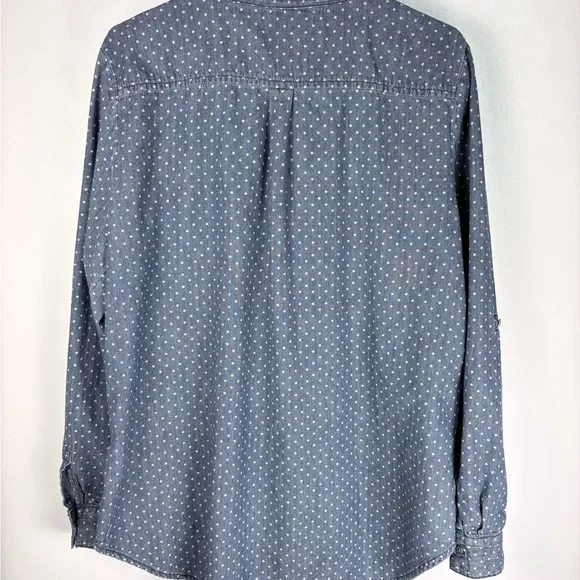 Nine West Chambray Polka Dot Button Down Shirt Women's size Large - Picture 2 of 6